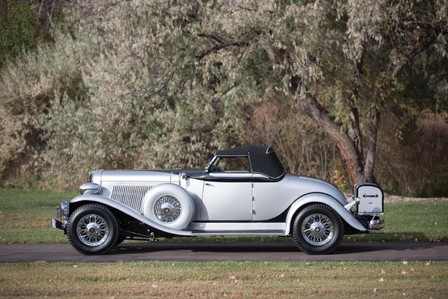  Auburn V12 1250 Salon Dual Ratio Convertible 1934 года  (фото 7 из 14)